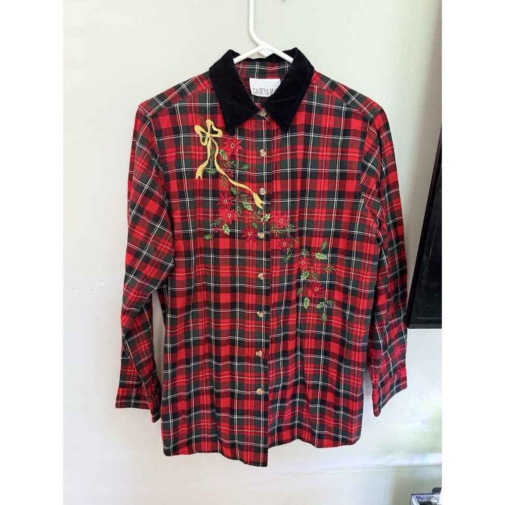 Vintage Casey & Max Womens Sz M Button Down Plaid Shirt Red Embroider Christmas